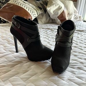 Guess Booties